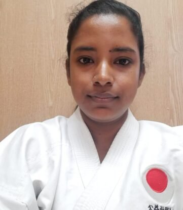 JKA 3rd Dan Blackbelt, Instructor & Judge D